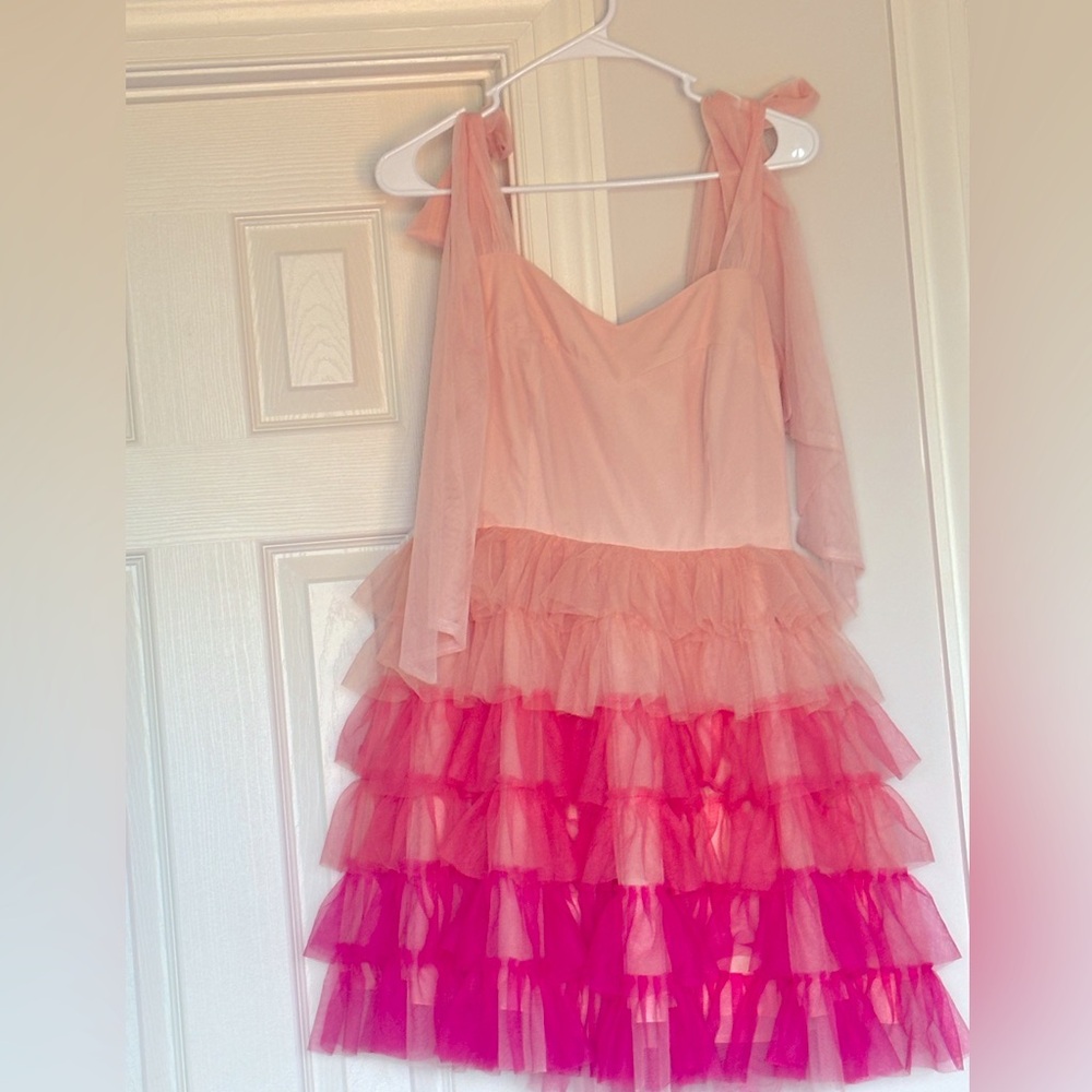 NWT Chic little thing pink tiered tulle dress - Picture 4 of 4